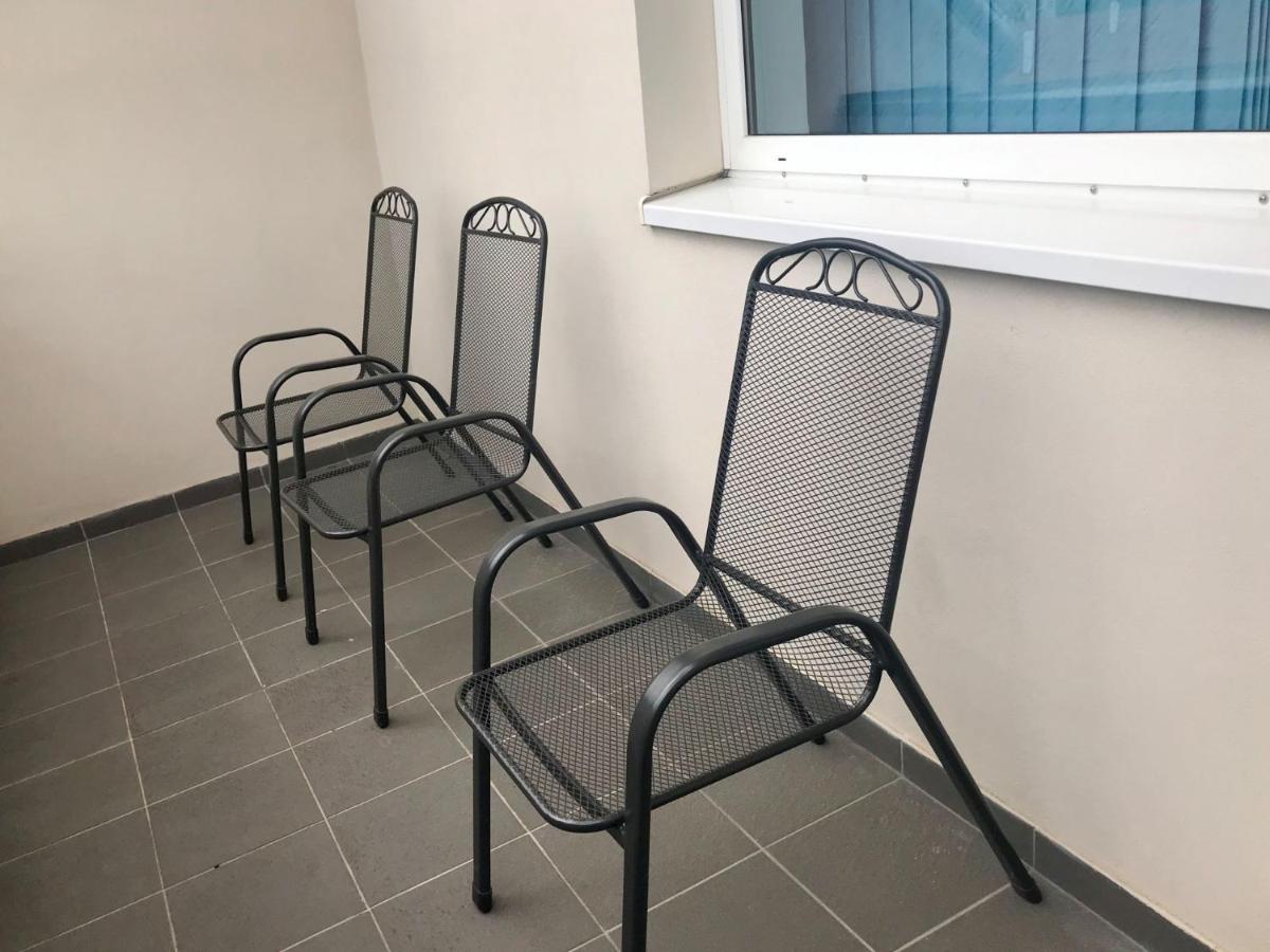 Hotel Bila Ruze Страконице Екстериор снимка